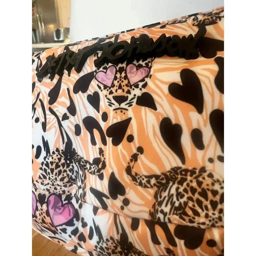 BETSY JOHNSON NWT shoulder bag with attaching coin purse cheetah - Picture 10 of 10